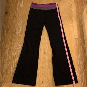 Lulu lemon yoga pants